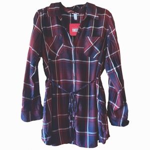 Isabel maternity Blue Plaid Maternity Top